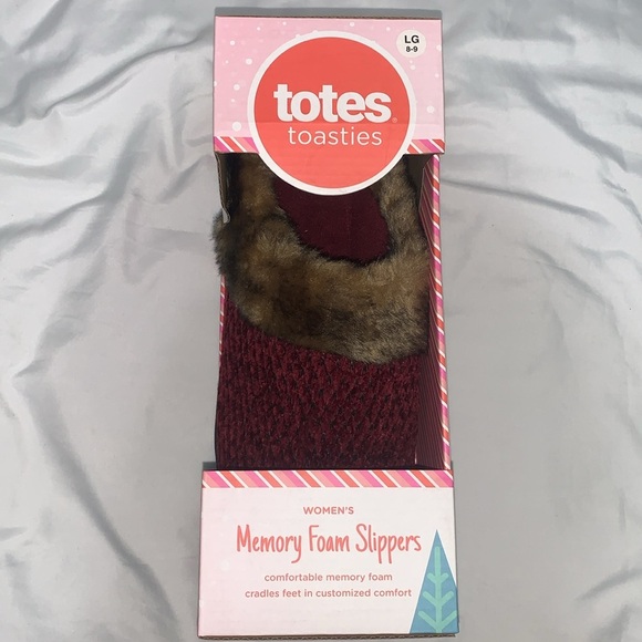 Totes Toasties Slippers Woman's L (8-9) Memory Foam Burgundy Red Slip On - Picture 3 of 6